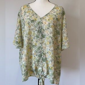 Lush NWOT size 1X button up tie front blouse office work casual floral spring